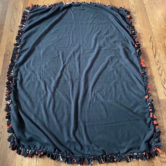 Handmade San Francisco Giants Tie Blanket - Picture 3 of 3